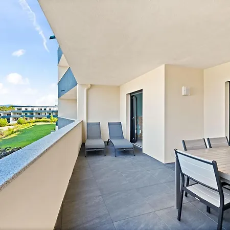 - T2 Neuf A 5min A Pieds De La Apartment Porticcio (Corsica)