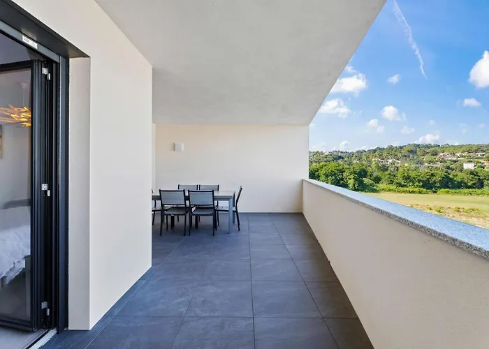 - T2 Neuf A 5min A Pieds De La * Porticcio (Corsica)